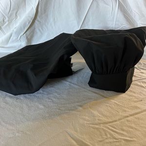 Uncommon Threads Black Chef Hats set of 2